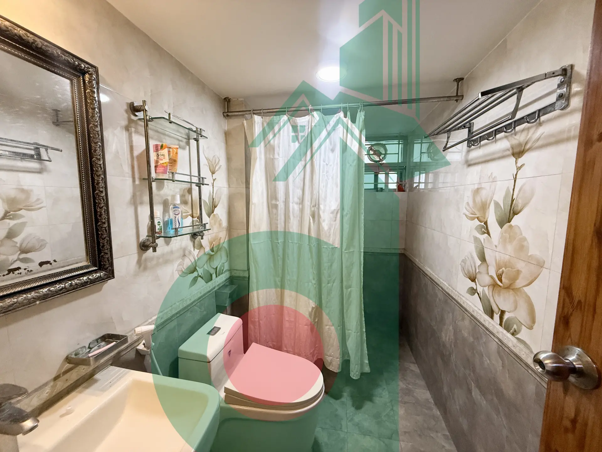 2700 SFT Luxurious Fully Furnished South  Flat Rent 3rd floor at Bashundhara R/A - Gallery Image