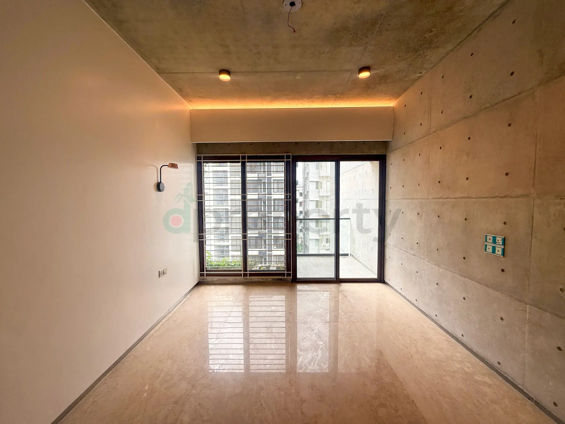 2600 SFT Brand New Semi Furnished Fair Face Building Apartment Rent at 4th Floor Bashundhara R/A - Gallery Image