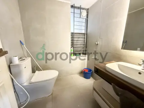 2500 SFT Full Furnished Office rent at First Floor