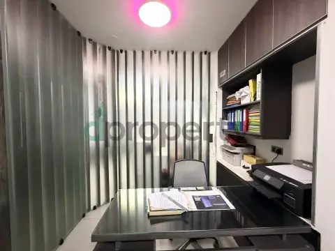 2500 SFT Full Furnished Office rent at First Floor