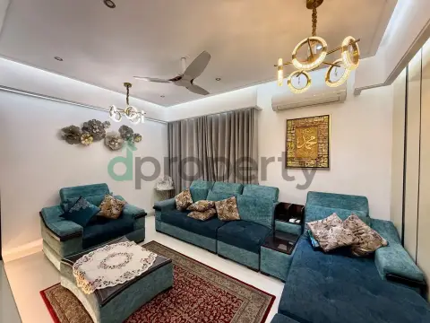 2200 SFT Luxurious Full Furnished Flat rent at 6th Floor at Banani