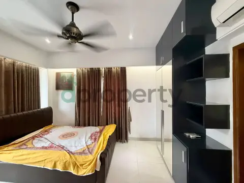 2200 SFT Luxurious Full Furnished Flat rent at 6th Floor at Banani