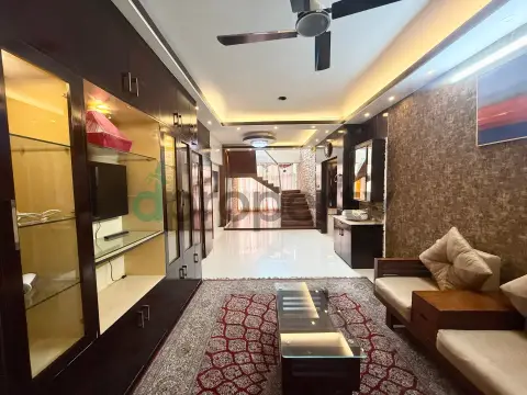 4500 SFT SOuth Face Luxurious Fully Furnished Duplex Rent at 6th and 7th FLoor At bashundhara R/A