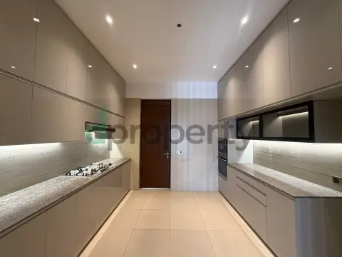5200 SFT Luxurious Semi Furnished South East face Flat Rent 10th floor at Baridhara Diplomatic Zone