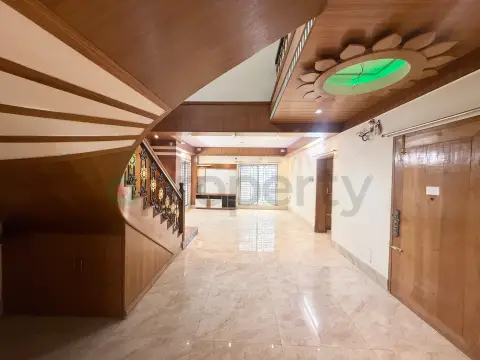 3200 SFT Luxurious Semi Furnished Duplex South Face Flat Rent at Bashundhara R/A
